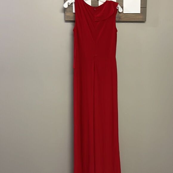 Bebe Red V-Neck Sleeveless Ruffled Wide Leg Back Zip-Up Jumpsuit- Size 6 - Picture 7 of 16
